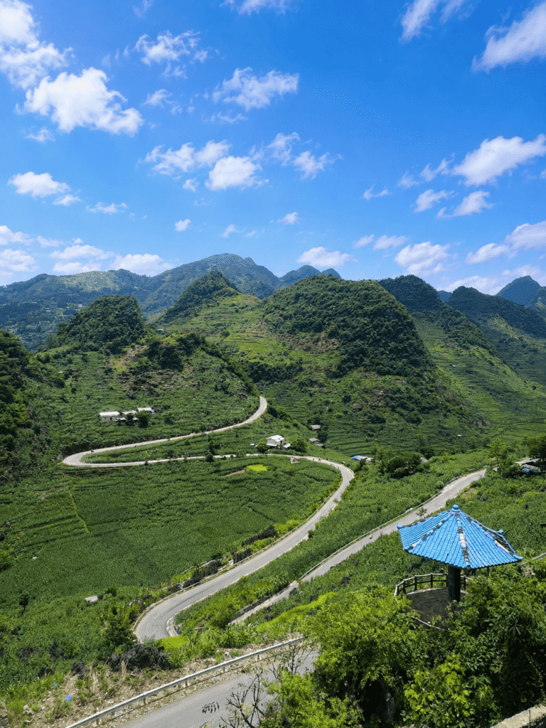 M Bend Viewpoint – The Famous Mountain Curve In Ha Giang