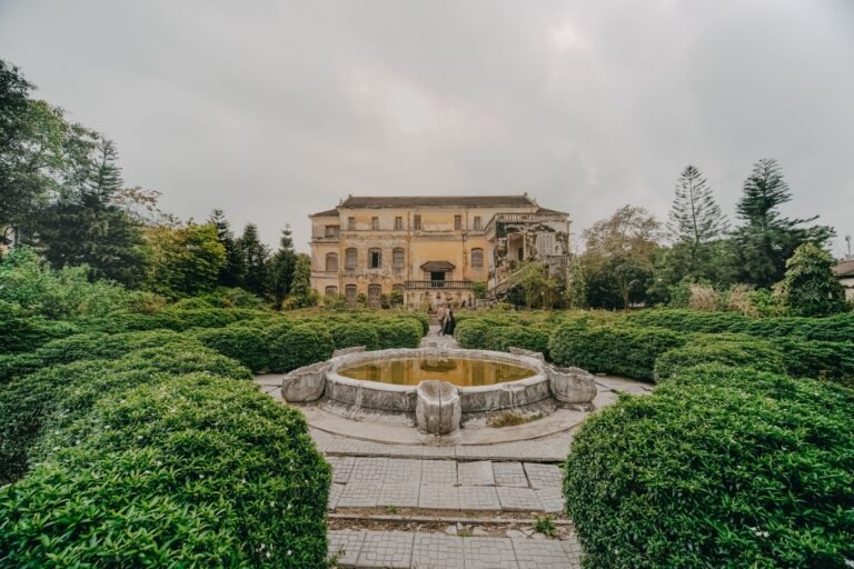 Vuong Mansion – The Historic H’Mong King Palace In Ha Giang